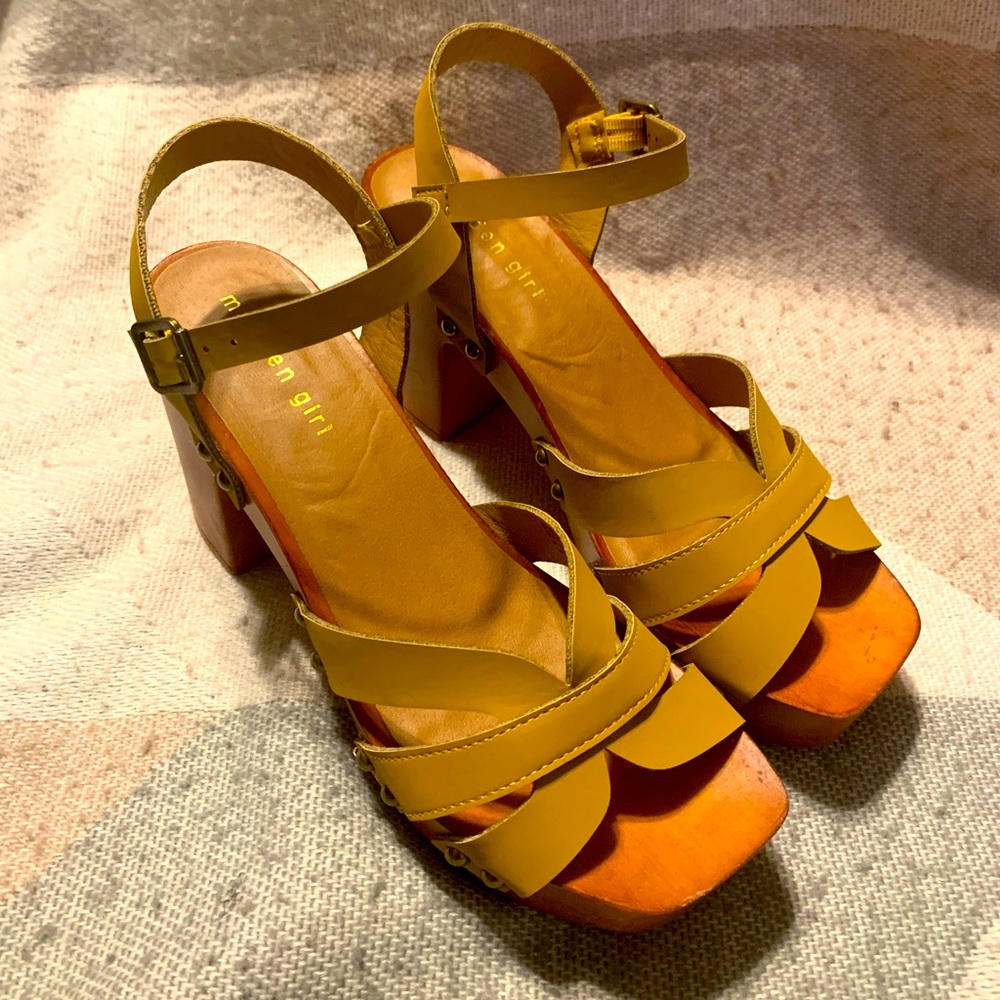 Madden Girl Sandals